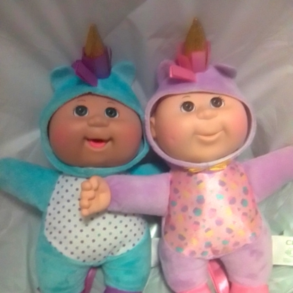 Cabbage patch dolls